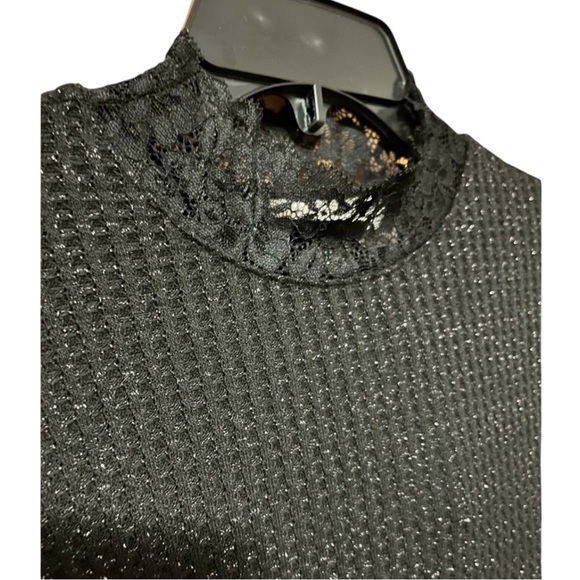 LOGO by Lori Goldstein Metallic Waffle Mock Neck Top Size S - Picture 7 of 10